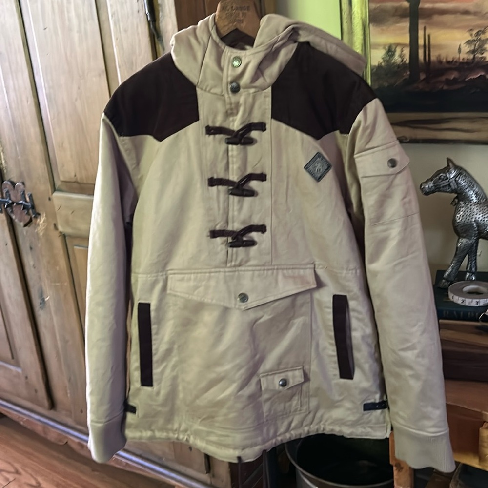 Born Fly Anytown USA Men's Pullover Toggle Jacket